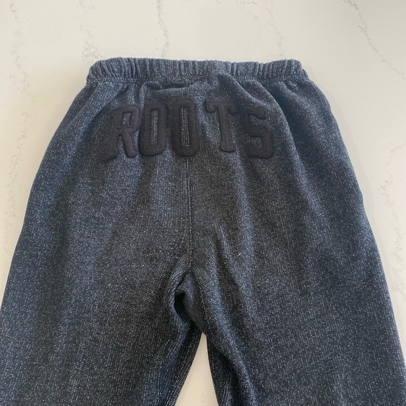 Black Pepper Roots, sweatpants size extra extra small - Picture 6 of 7